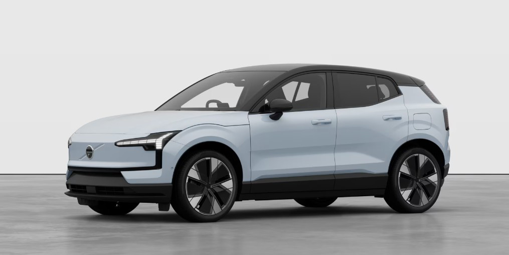 Volvo EX30 Recharge Ultra LRAWD