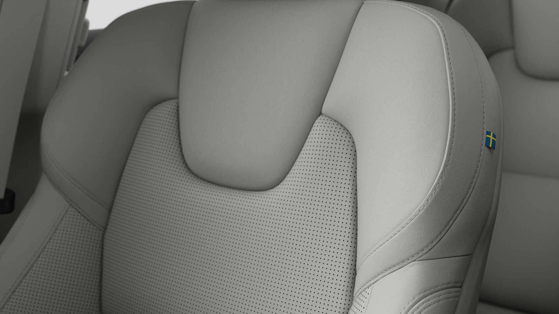 Volvo XC60 Ultra Dark Plug-In Hybrid