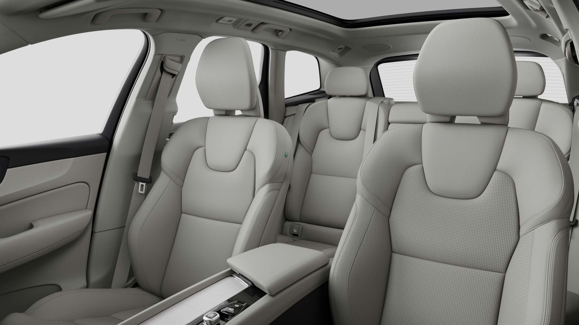 Volvo XC60 Ultra Dark Plug-In Hybrid