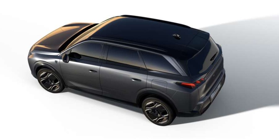 Peugeot E-5008 GT