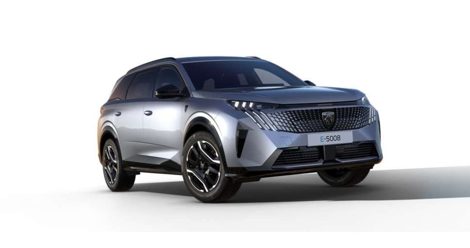 Peugeot E-5008 GT