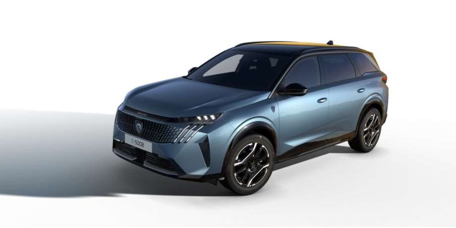 Peugeot E-5008 GT